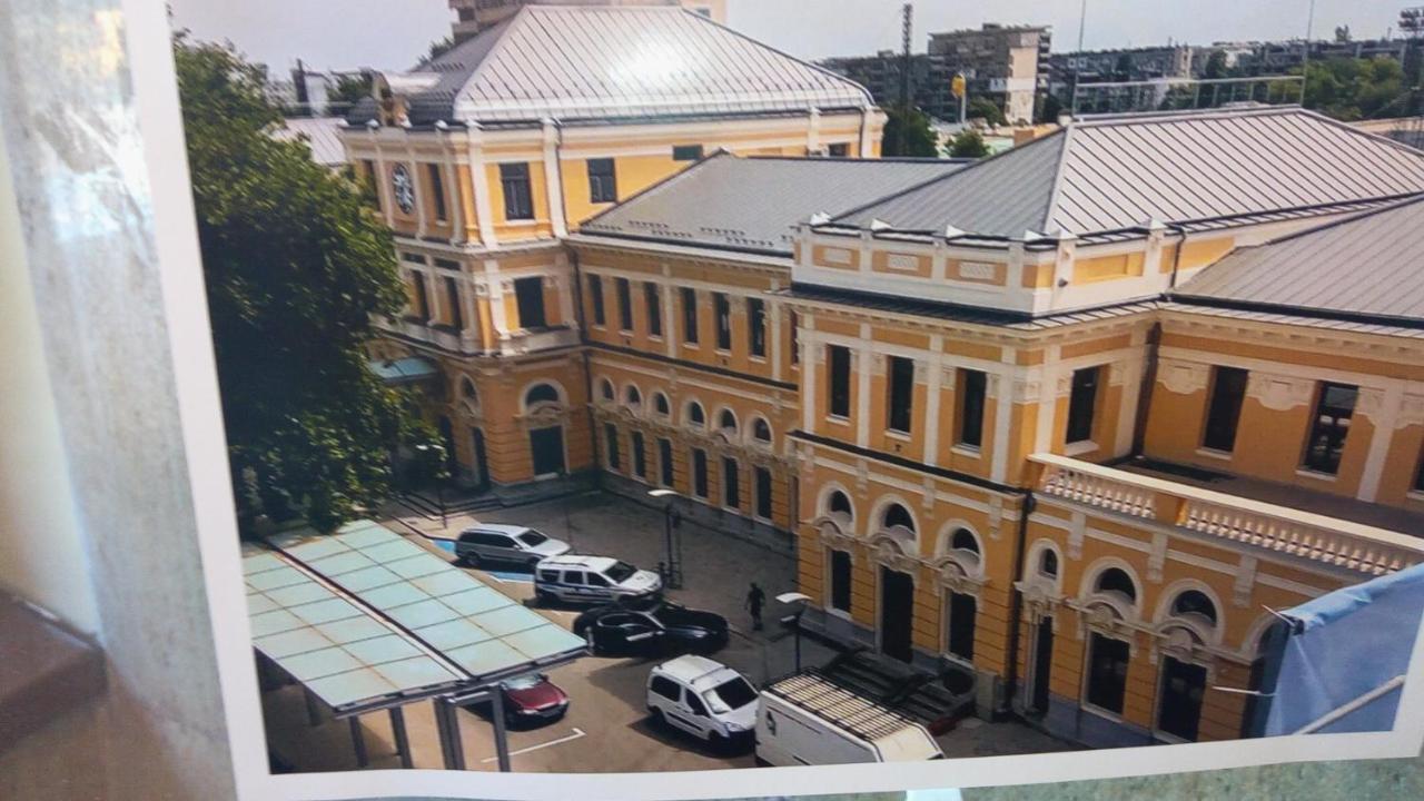Hostel Central Station พลอฟดิฟ ภายนอก รูปภาพ